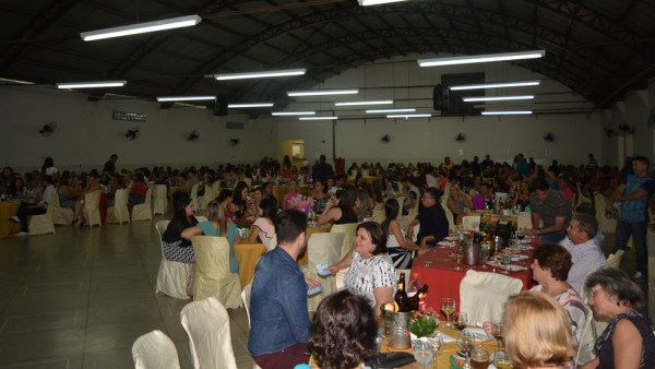 Festa de Natal da Santa Casa promove integração de funcionários