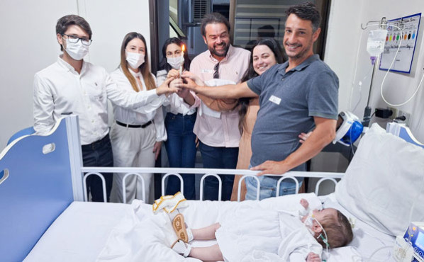 Santa Casa promove batismo da pequena Betina