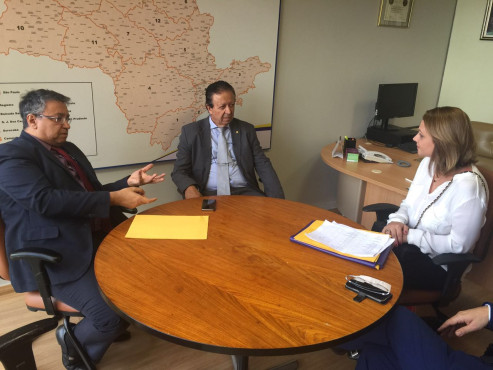 Provedor da Santa Casa de Presidente Prudente visita Câmara dos Deputados em busca de recursos