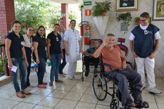 Funcionários da Santa Casa de Presidente Prudente realizam ação solidária